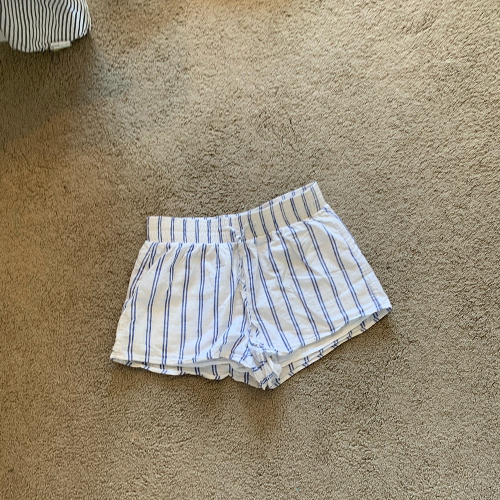 linen shorts